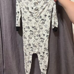 Magnetic Me Newborn to 18-24 month lot